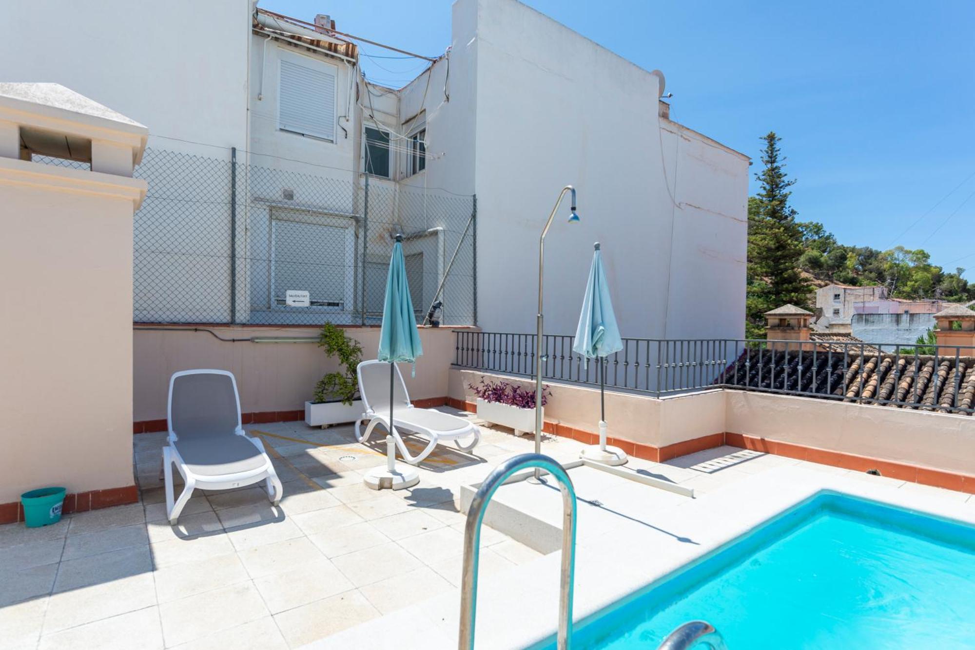 Apartment & Pool In Malaga City Center Екстер'єр фото