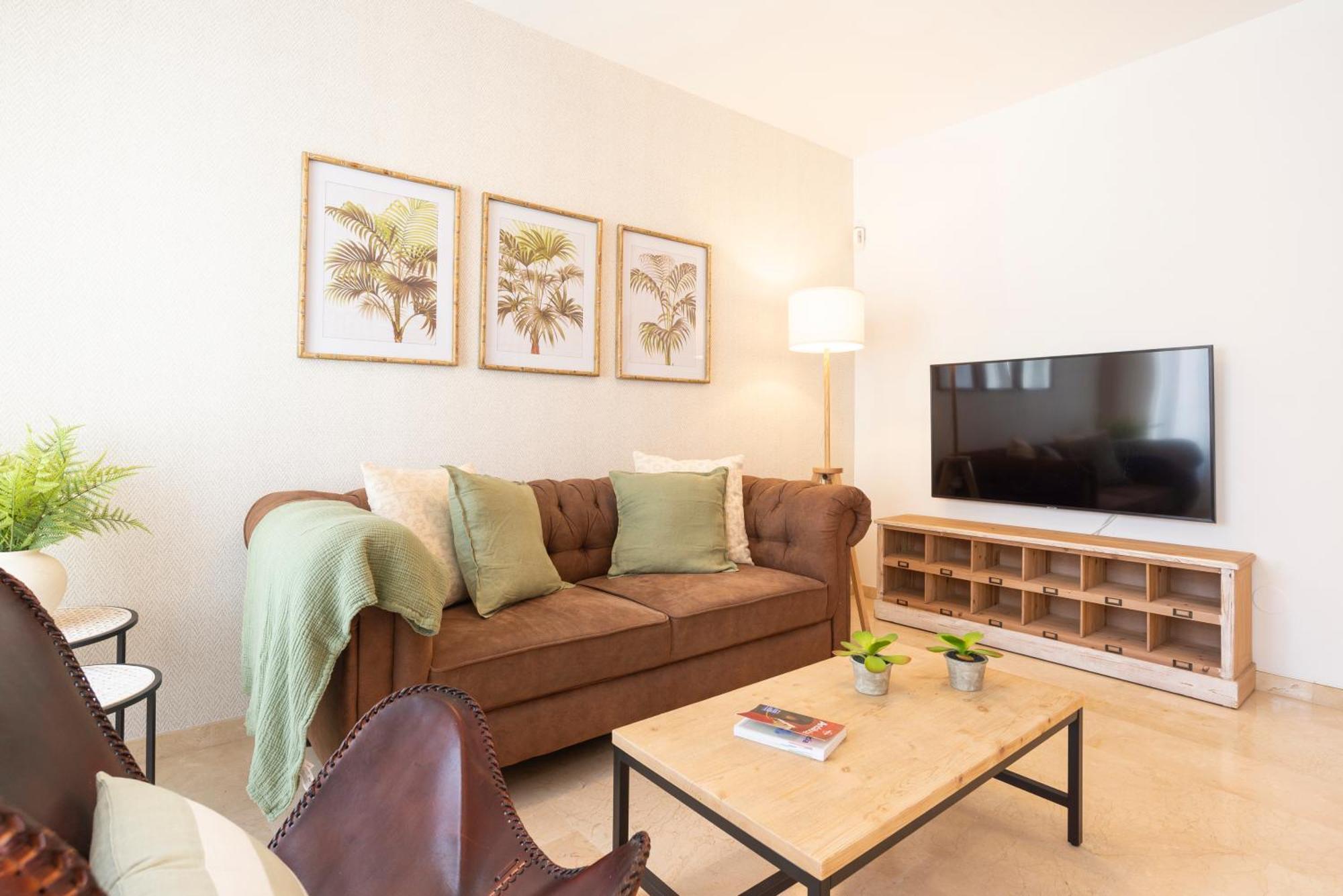 Apartment & Pool In Malaga City Center Екстер'єр фото